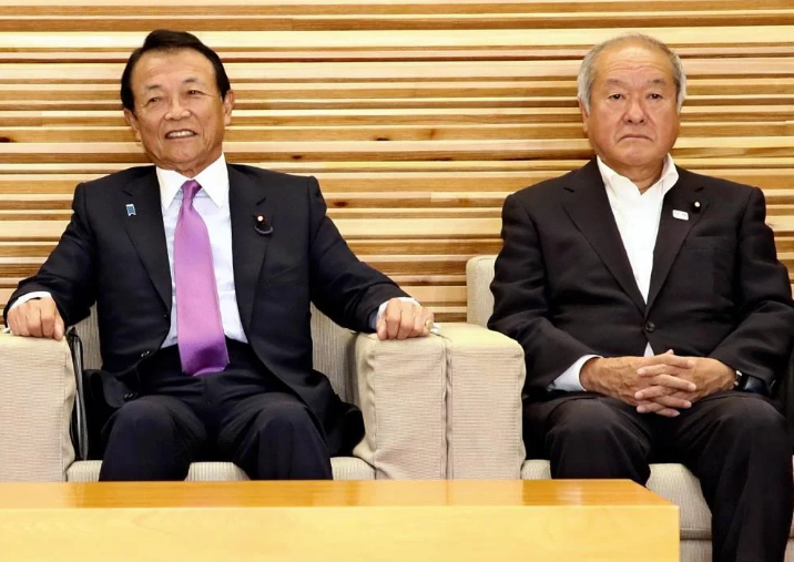 麻生太郎の家系図から見る著名親族と家族背景の深掘り